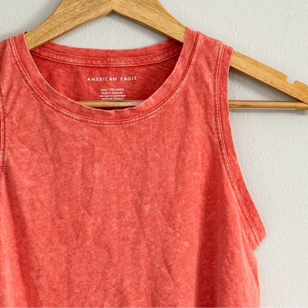 Women’s American Eagle Crop Tank Top - Picture 2 of 4